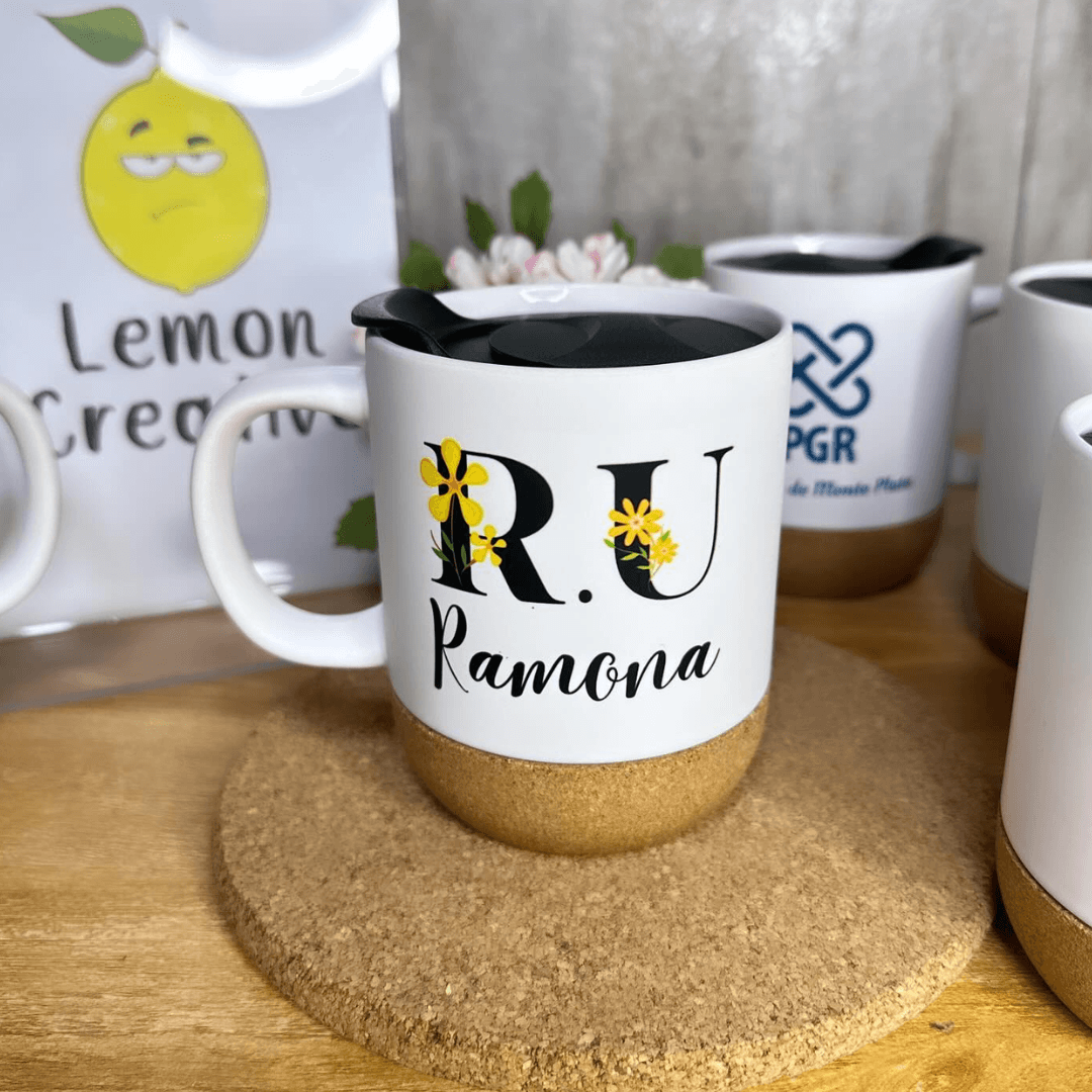 Tazas con Base de Corcho y Tapa Personalizadas - Lemon Creativo