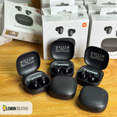 Promotional Gift Set: Wireless Headphones