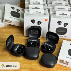 Promotional Gift Set: Wireless Headphones