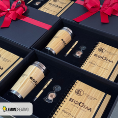Gift Box | Smart Thermos, Pen, USB Flash Drive, and Keychain