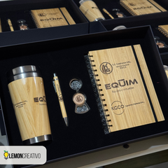 Gift Box | Smart Thermos, Pen, USB Flash Drive, and Keychain