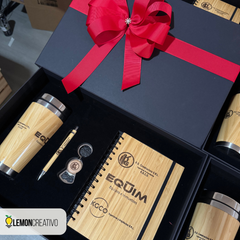 Gift Box | Smart Thermos, Pen, USB Flash Drive, and Keychain