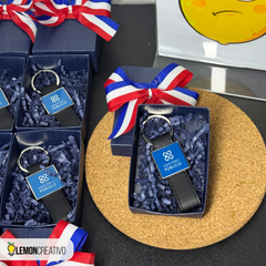 Set de Regalo Corporativo con Llavero Personalizado - Lemon Creativo