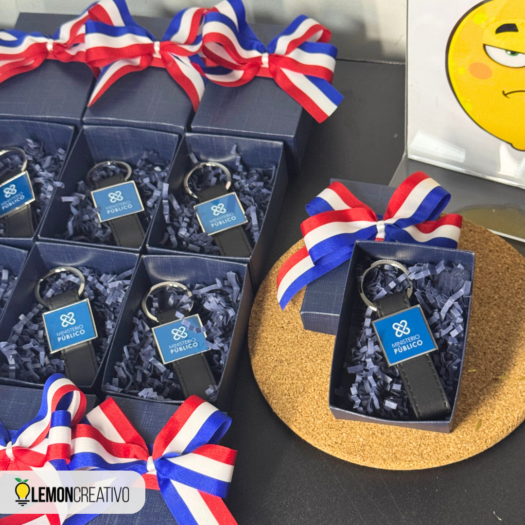Set de Regalo Corporativo con Llavero Personalizado - Lemon Creativo