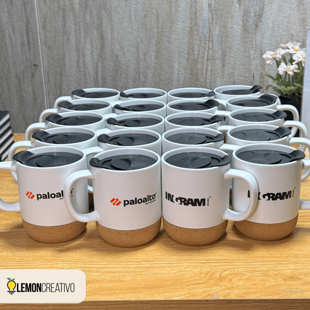 Tazas con Base de Corcho y Tapa Personalizadas - Lemon Creativo