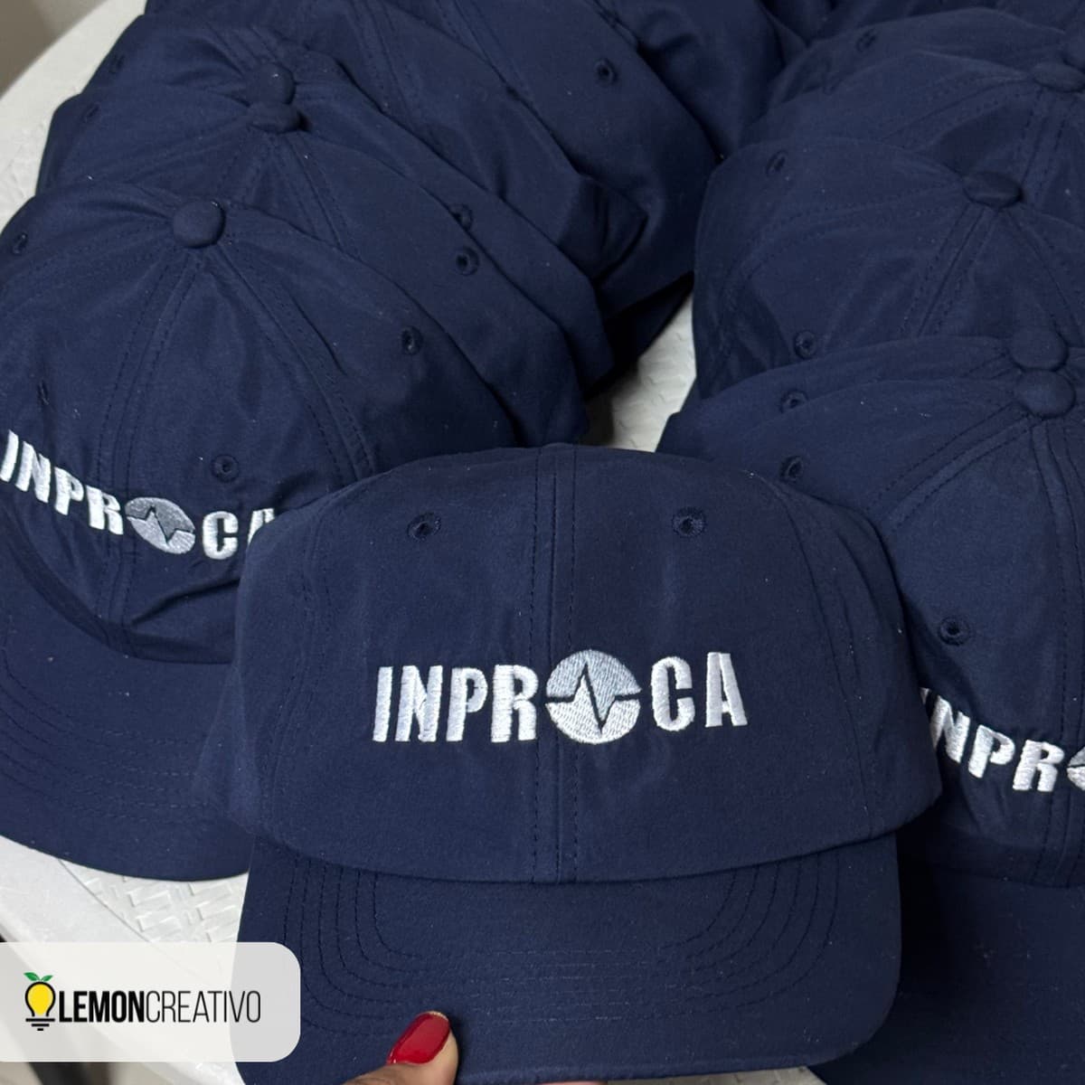Gorra Dry Fit personalizada corporativa