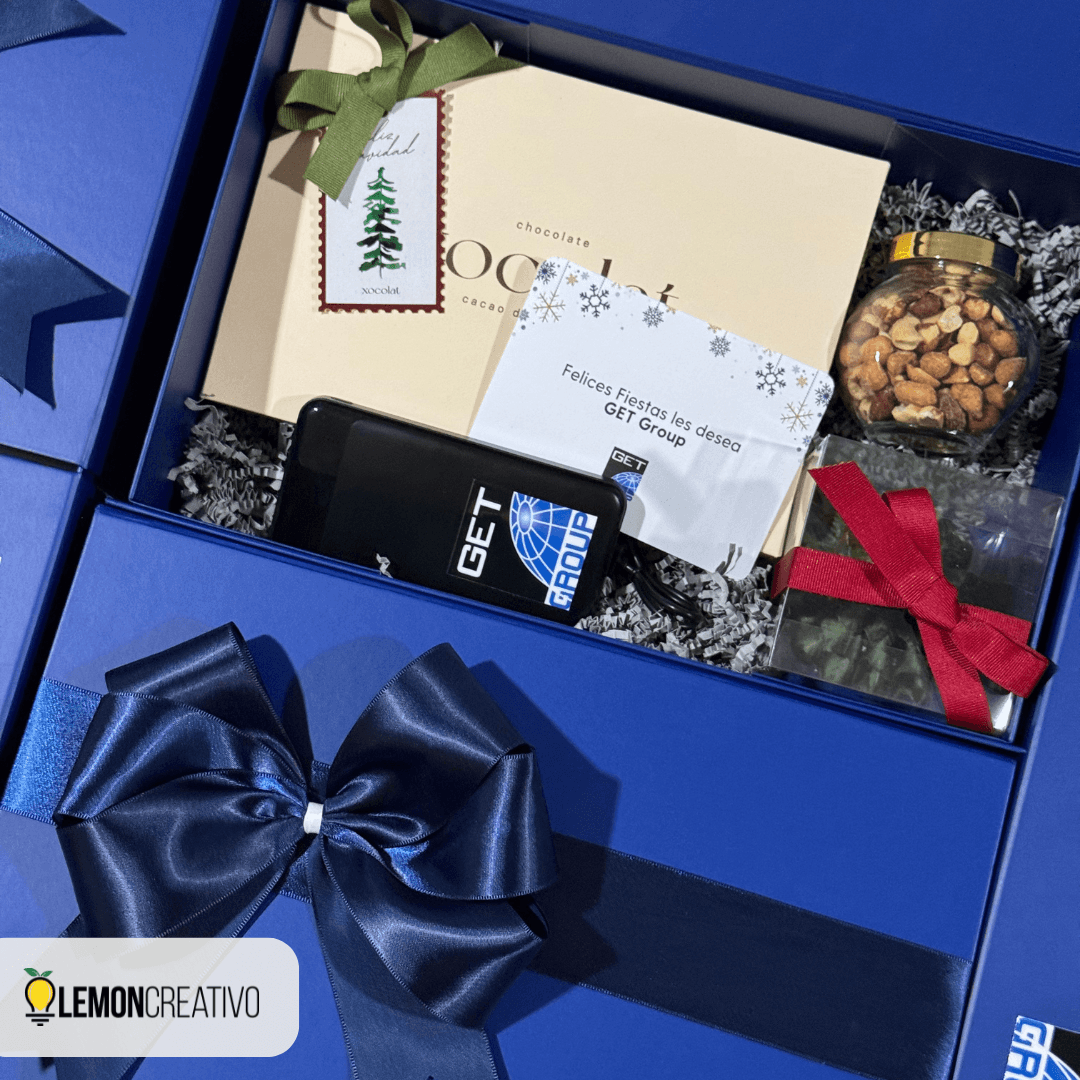 Box Navideño Premium Xocolat con Powerbank y Delicias Gourmet Fechas corporativas personalizado con logo