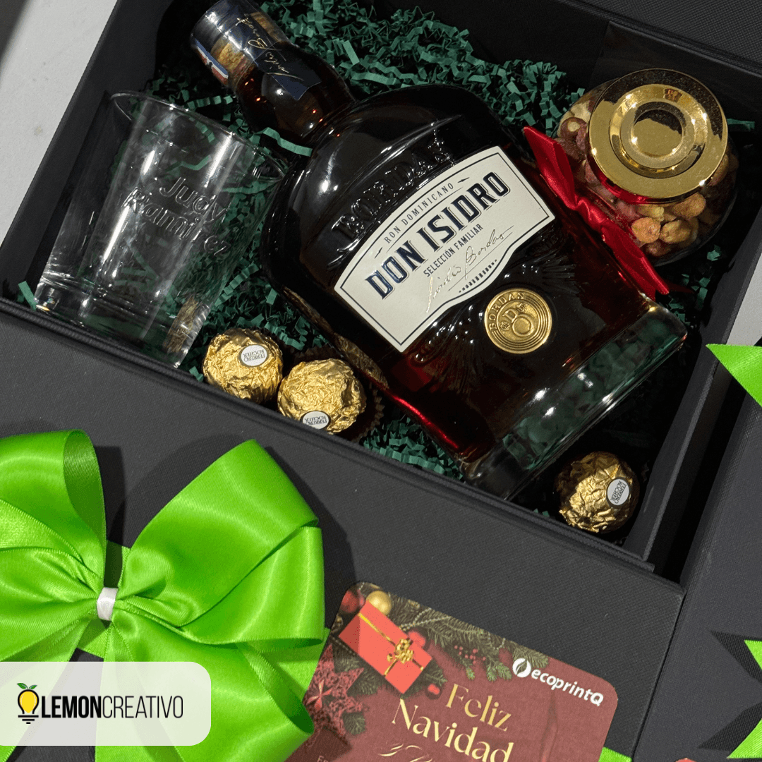 Don Isidro box with Dominican rum and treats in a premium corporate gift box