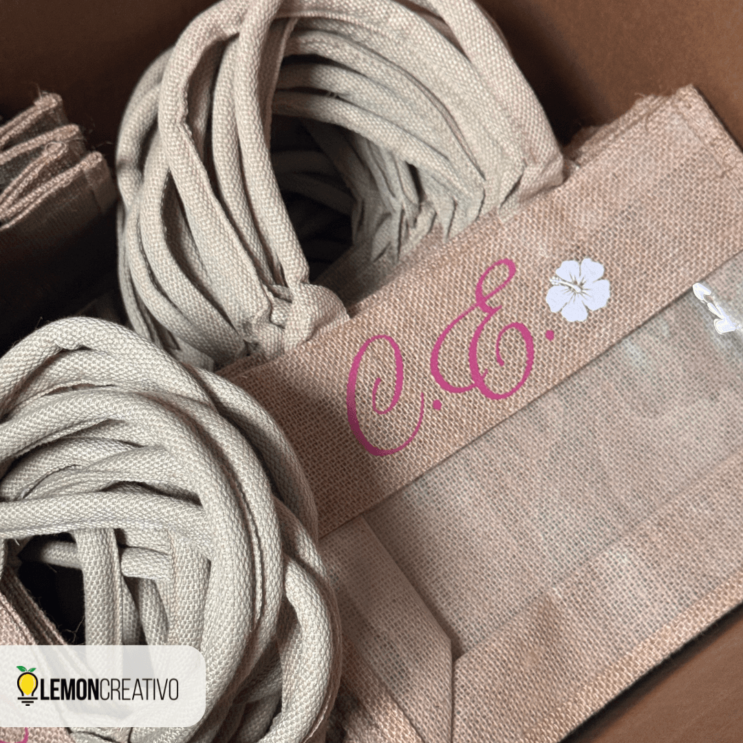 bolso yute con ventana transparente