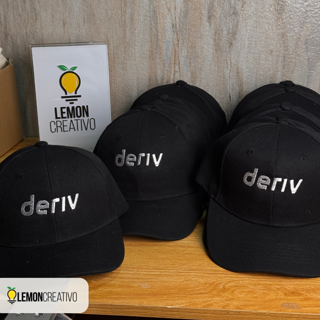 Gorra Bulldenim Reforzada con Logo Bordado