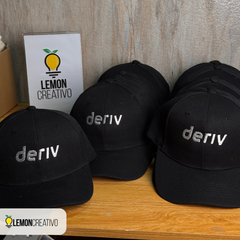 Gorra Bulldenim Reforzada con Logo Bordado