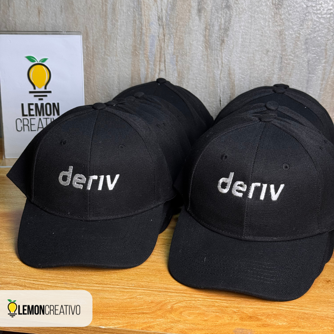 Gorra Bulldenim Reforzada con Logo Bordado