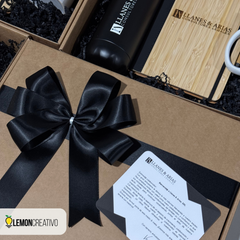 Welcome Excellence Box – El Kit de Bienvenida Premium que Inspira Pertenencia