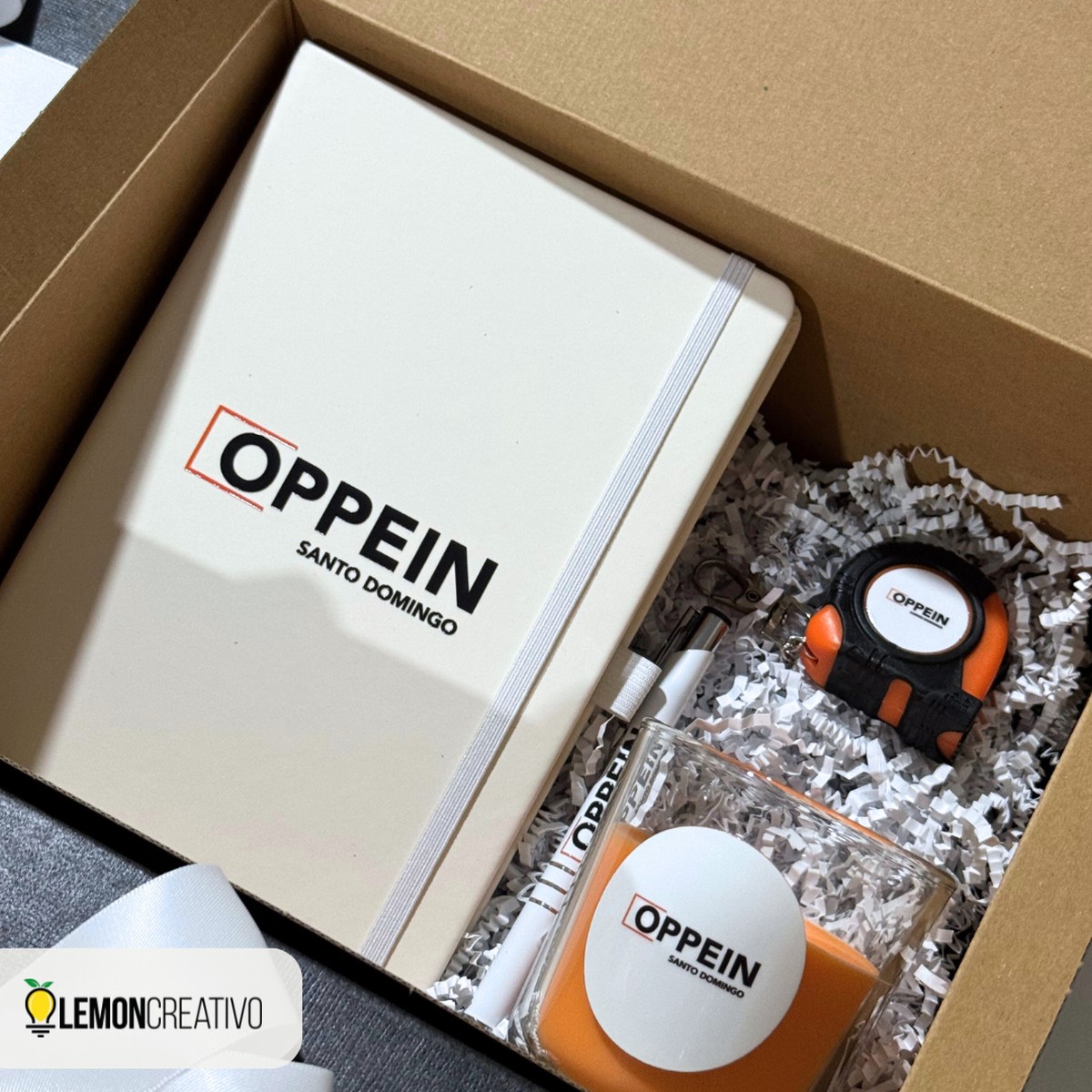 Kit corporativo premium para proyectos